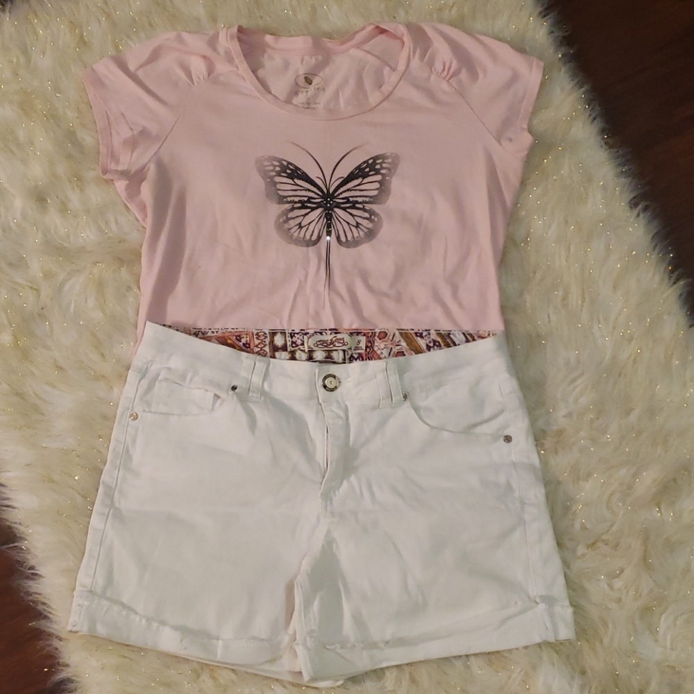 Green Tea shirt and One 5one short bundle